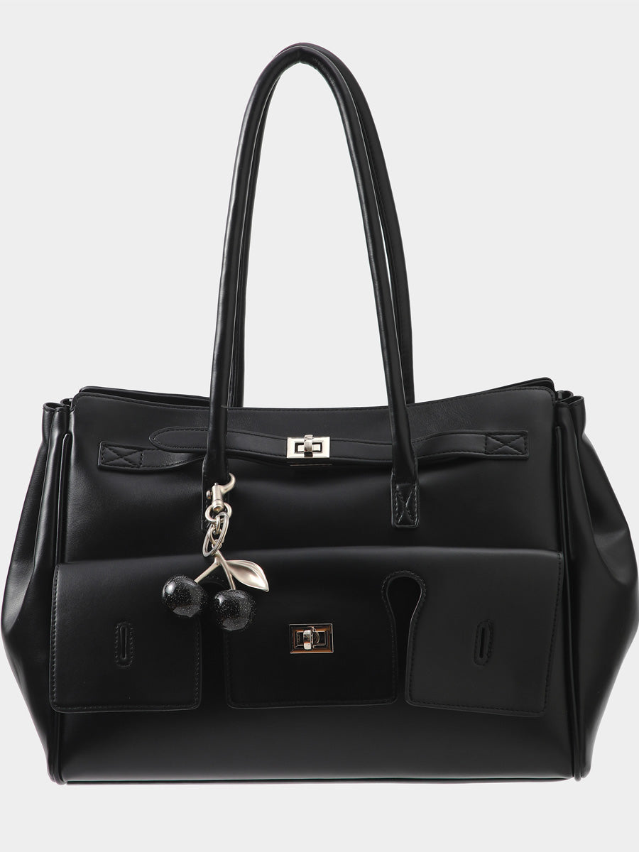 Sticky Bestie Cherry Bag Charm Laukkukoru Hopea/musta