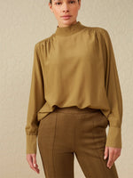 YAYA Soft herringbone trousers Dark army green dessin