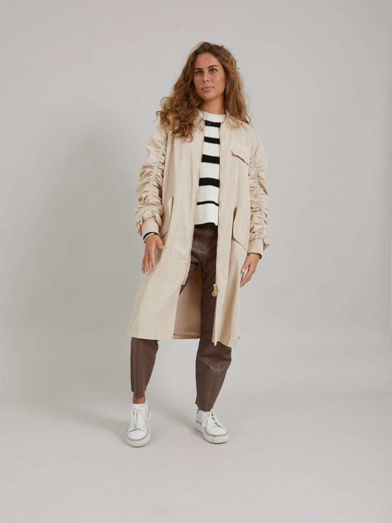 Coster Copenhagen Long bomber jacket Creme