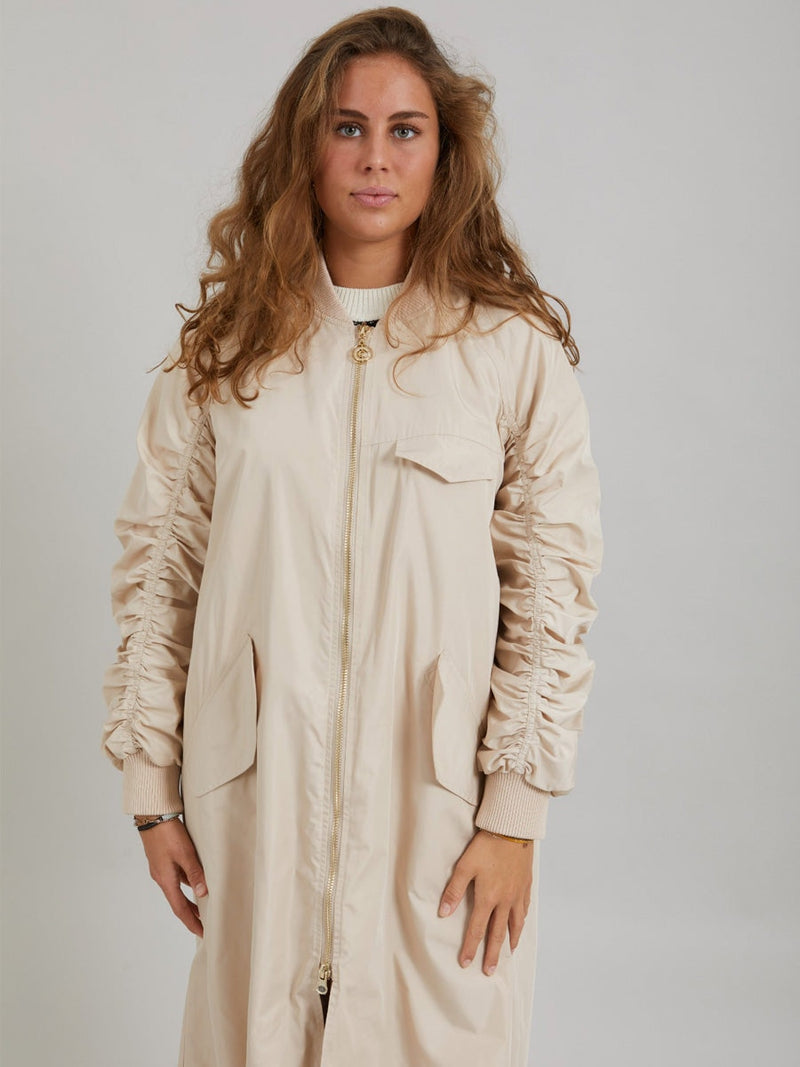 Coster Copenhagen Long bomber jacket Creme