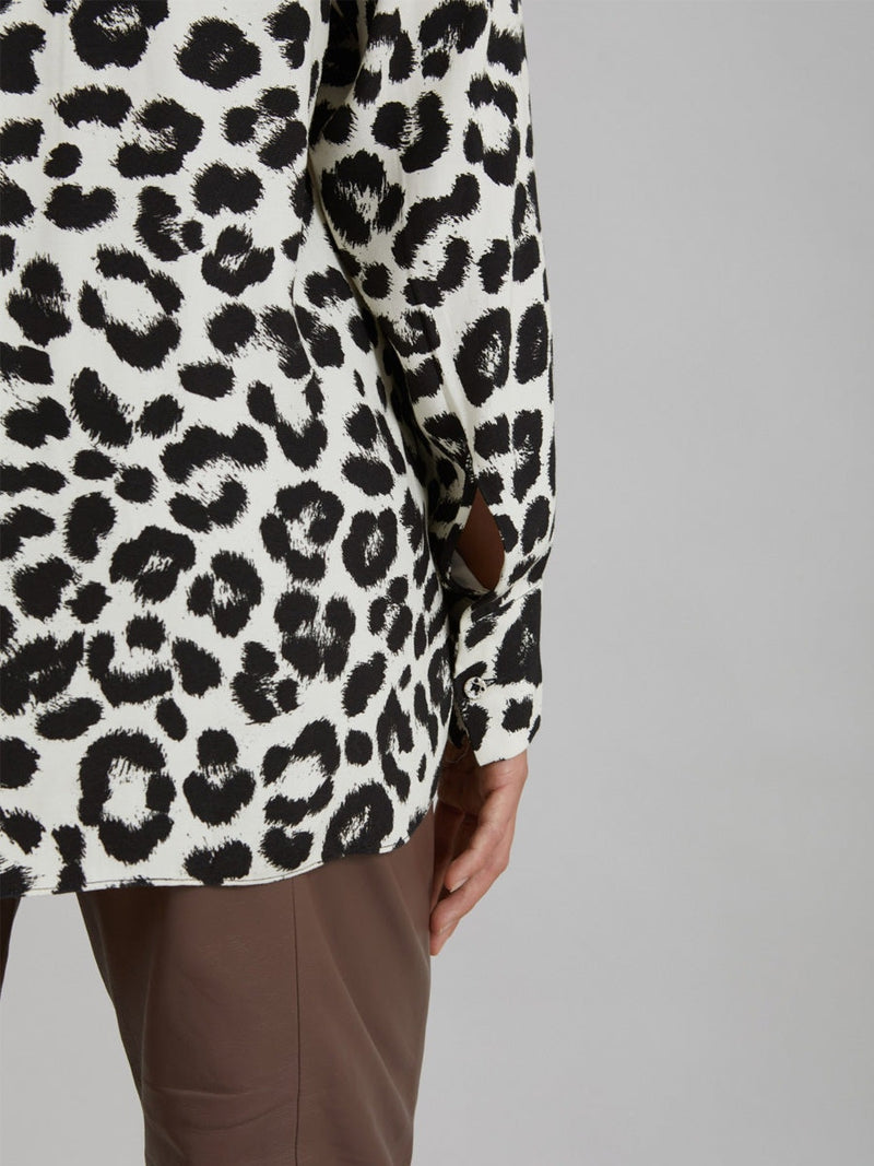 Coster Copenhagen Shirt with leo print