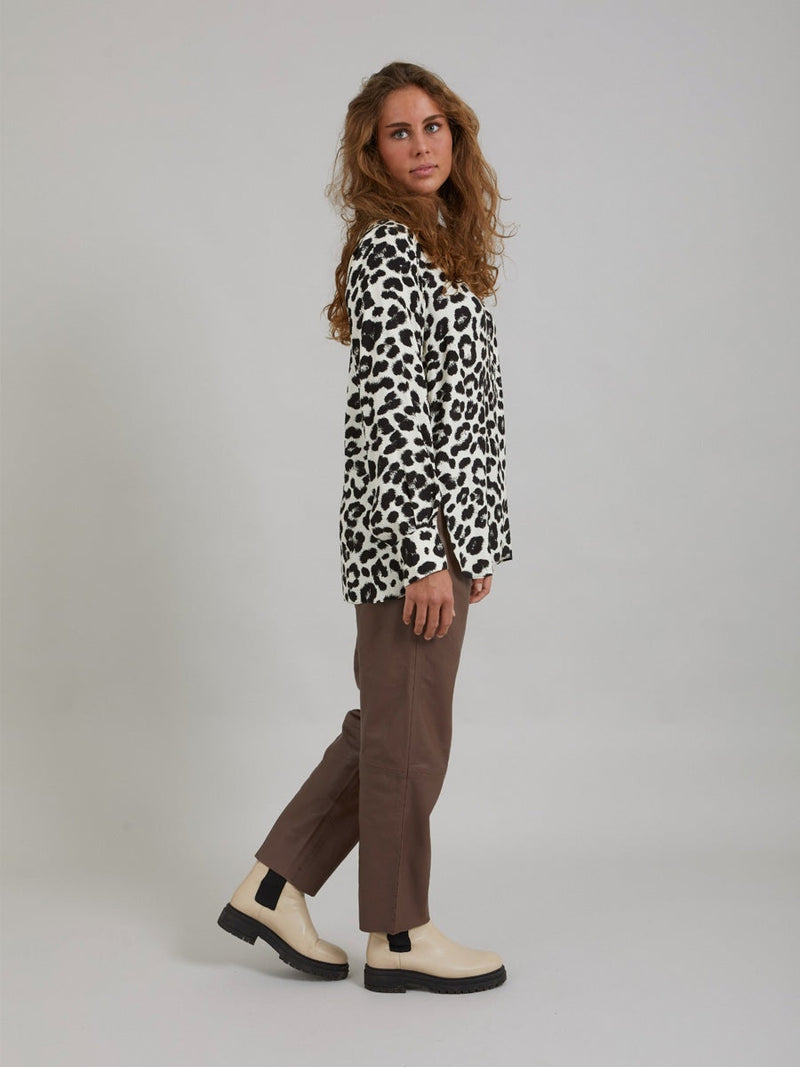 Coster Copenhagen Shirt with leo print