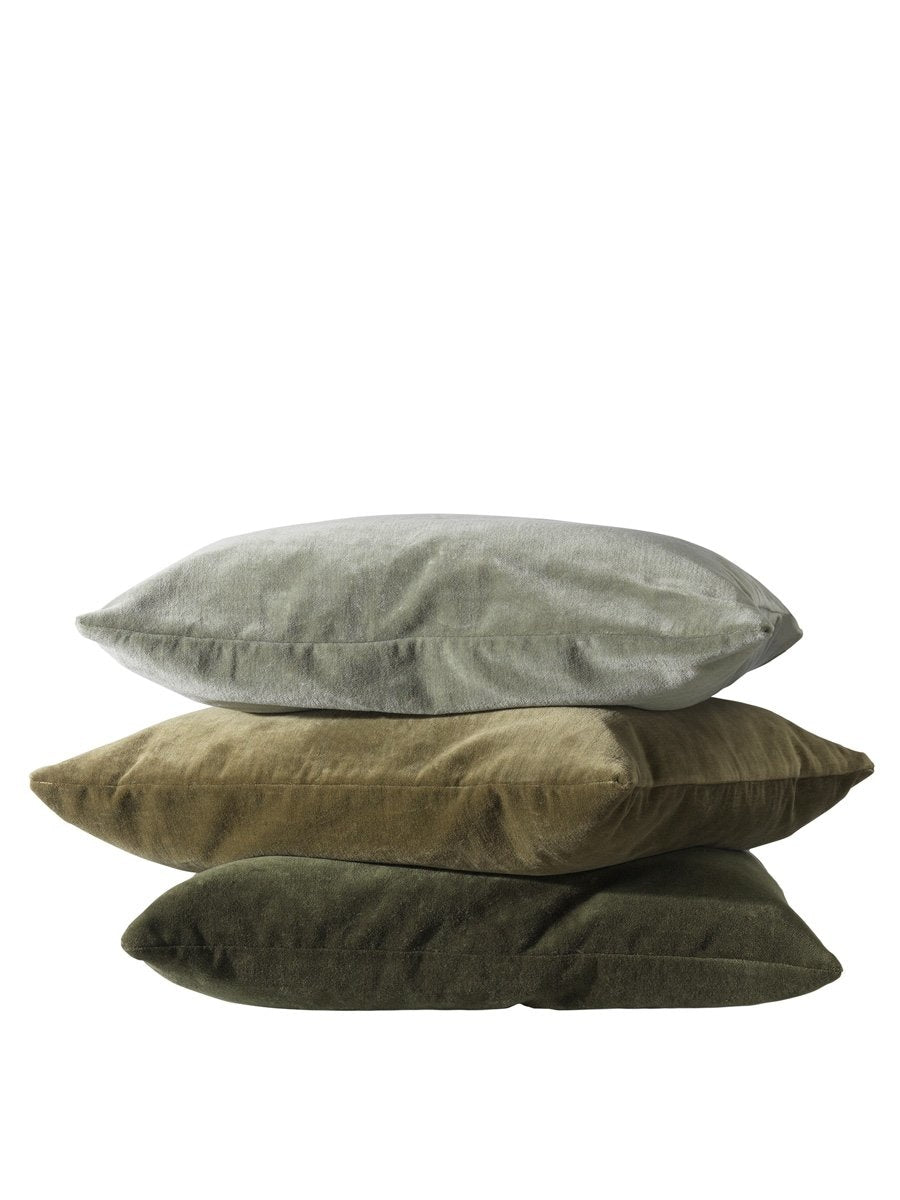 Cozy Living Velvet soft cushion cover värissä vihreä