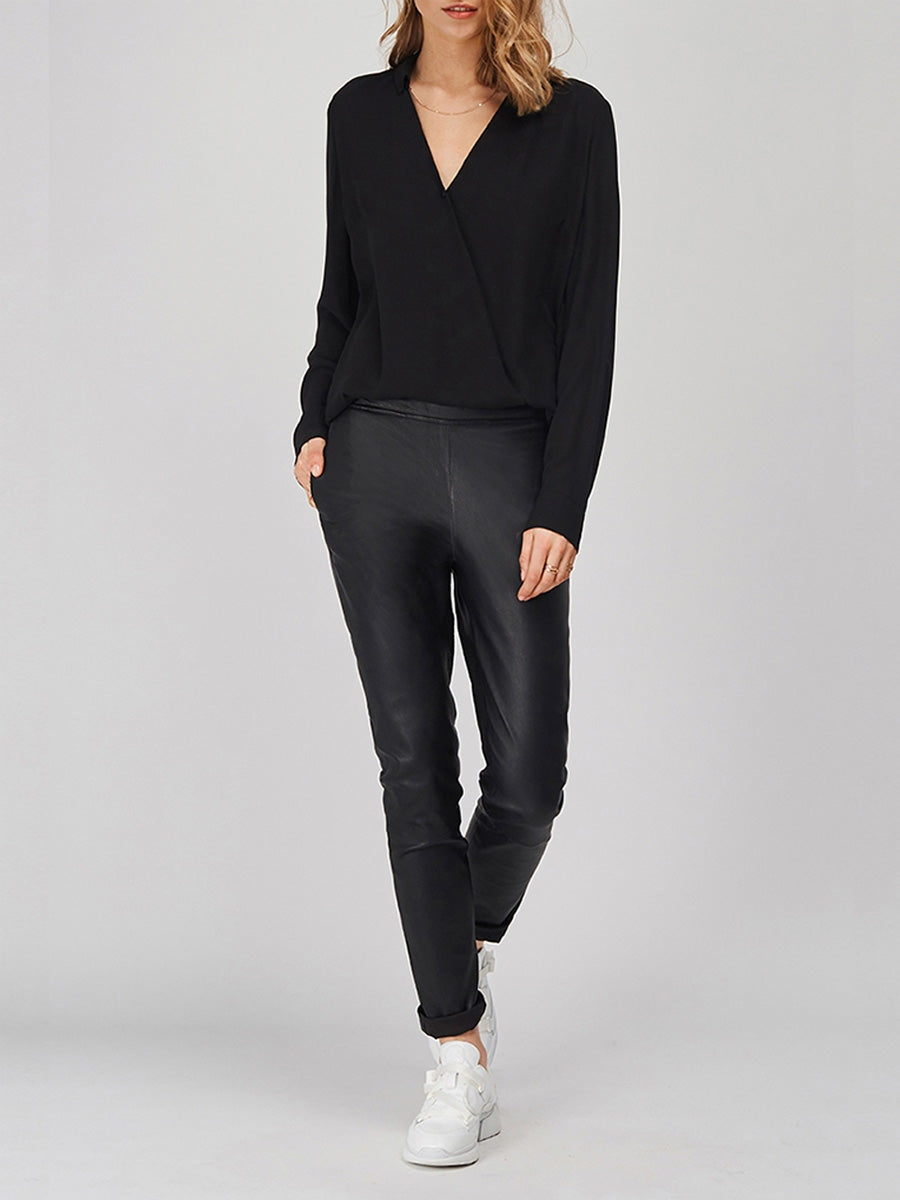 Dante 6 MENDO blouse raven musta