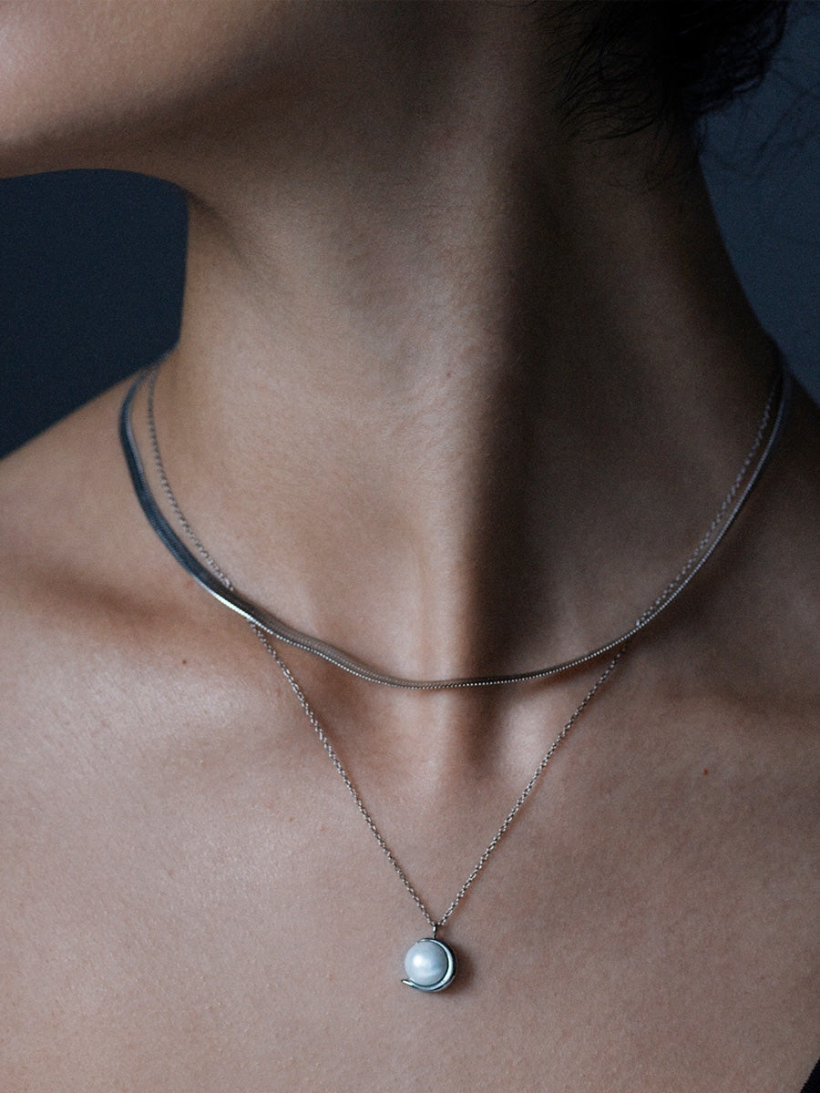 PARISIAN pearl necklace