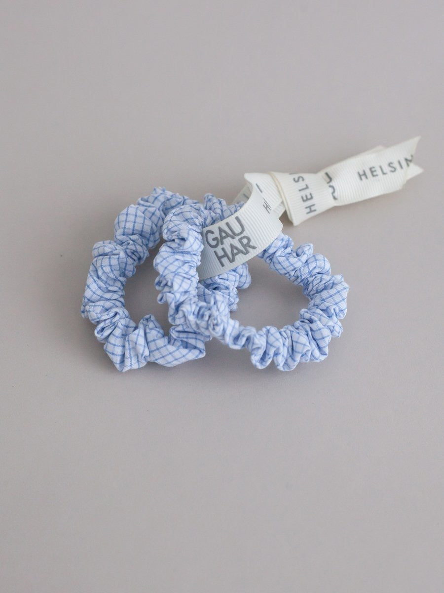 Gauhar HELSINKI ATELIER scrunchie set värissä vaaleansininen ruudullinen