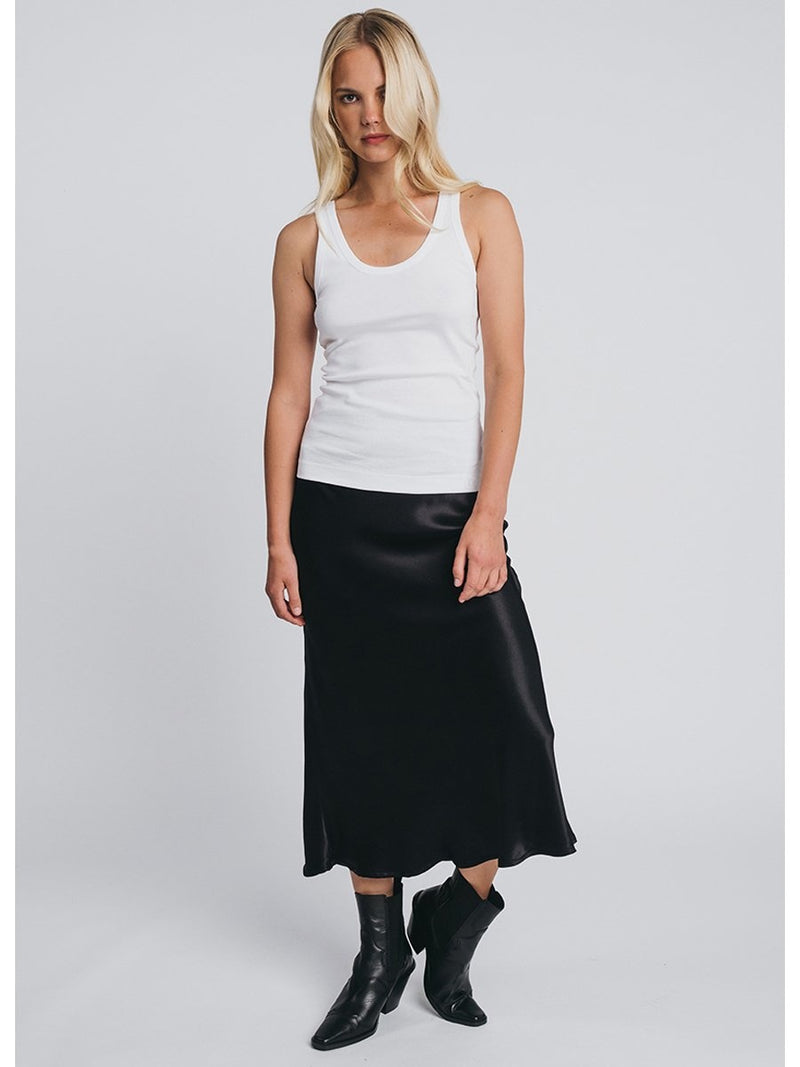 Hálo TUNDRA rib top toppi värissä white