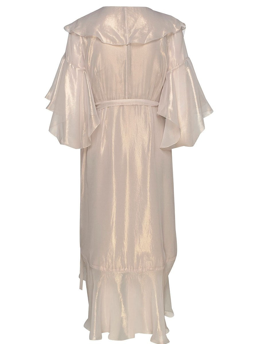 Halon Petronella dress värissä White. 