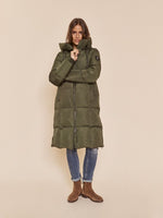 Mos Mosh NOVA square down coat värissä vihreä