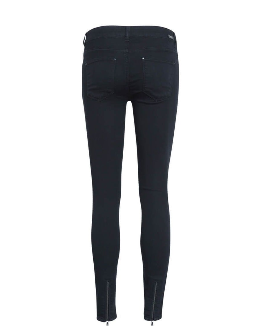 Mos Moshin Victoria Silk Touch jeans värissä Black. 