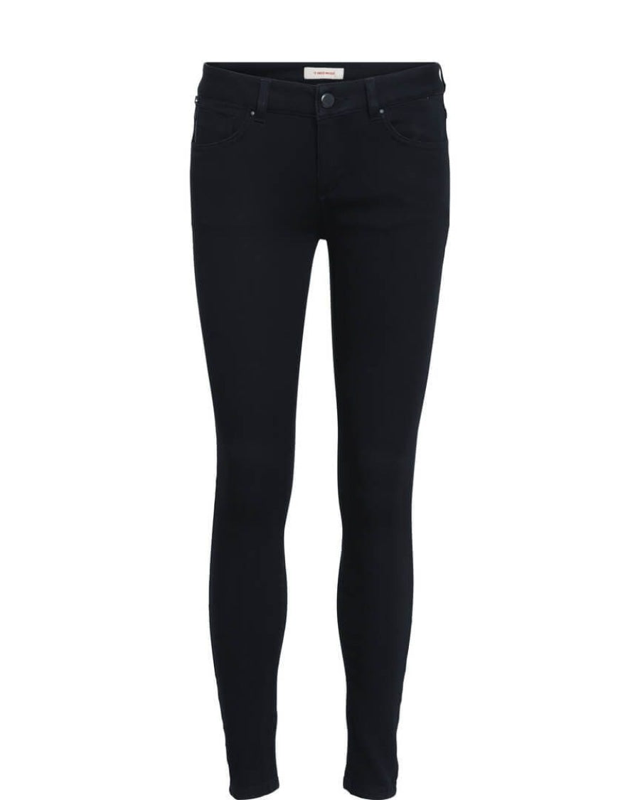 Mos Moshin Victoria Silk Touch jeans värissä Black. 