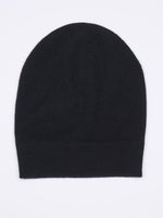 Repeat Organic cashmere hat värissä musta