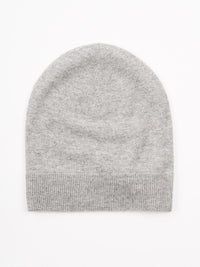 Repeat Organic cashmere hat värissä harmaa