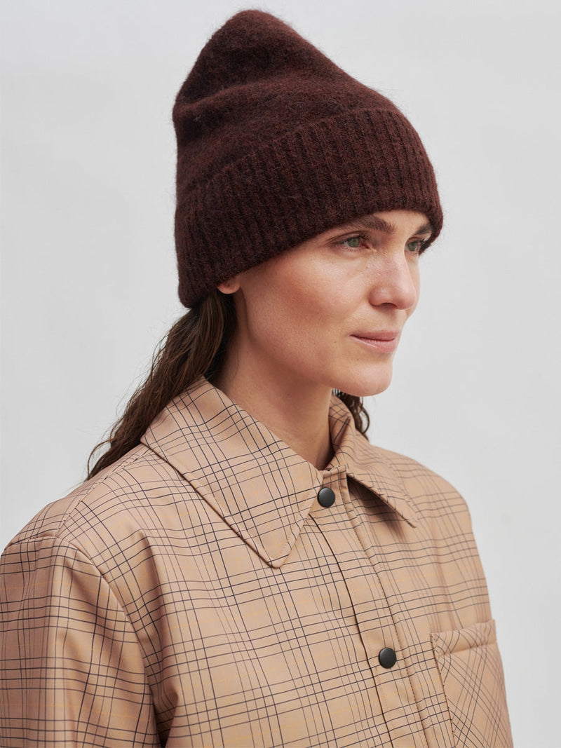 Second Female BROOK knit hat deep mahogany