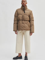 Second Female BUFF jacket shitake