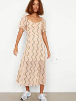 Second Female MAGNE dress winter wheat