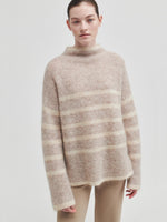 Second Female Ovalis Knit T-Neck Crockery