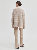 Second Female Ovalis Knit T-Neck Crockery