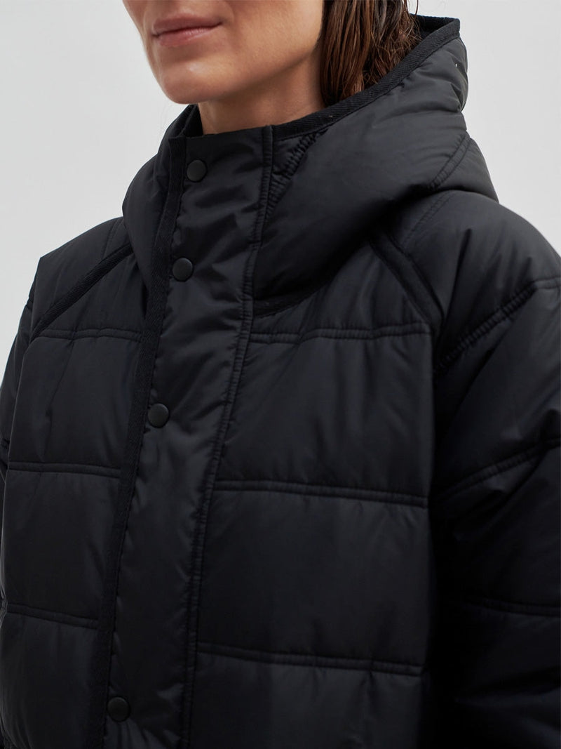Second Female PRUDENCIE coat black